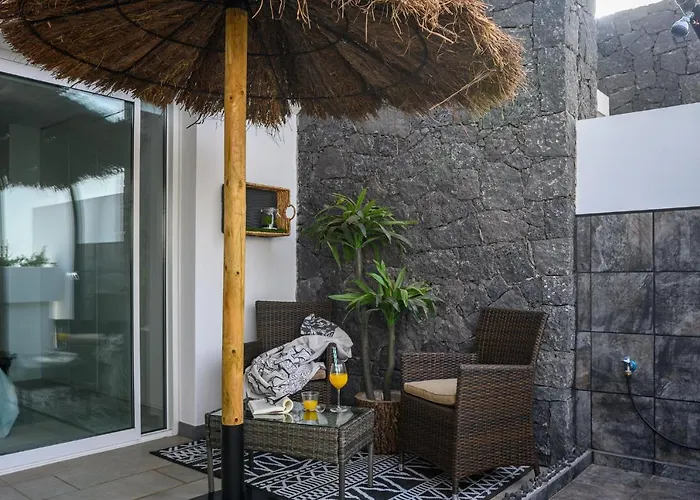 Ferienhaus Pachamama House - Near The Beach, Air-con, Fast Wifi And Sat Tv By Lanzarote Playa Blanca (Lanzarote)